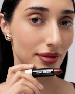 Barely There Sheer Hydrating Marula Oil Lipstick