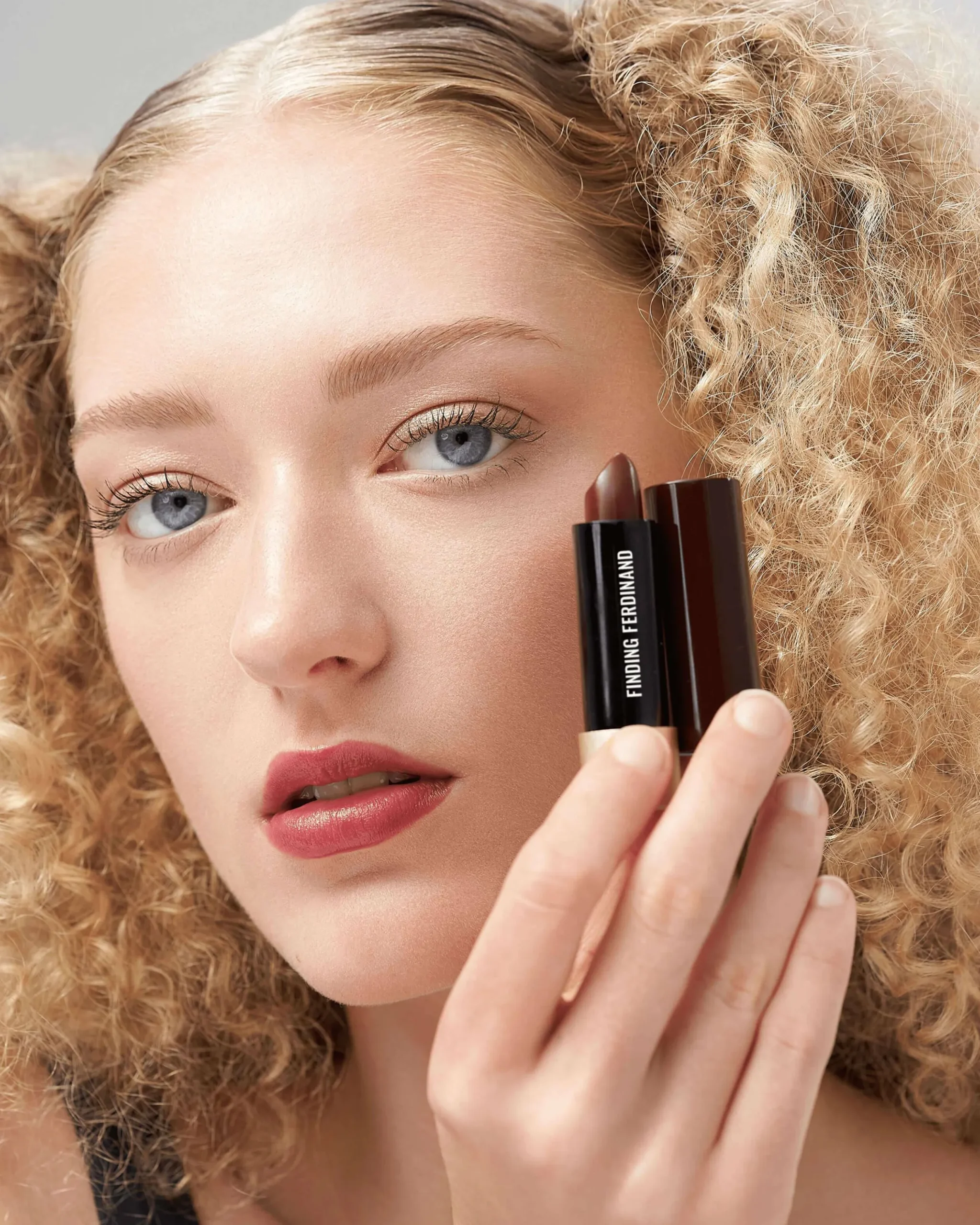 Barely There Sheer Hydrating Marula Oil Lipstick
