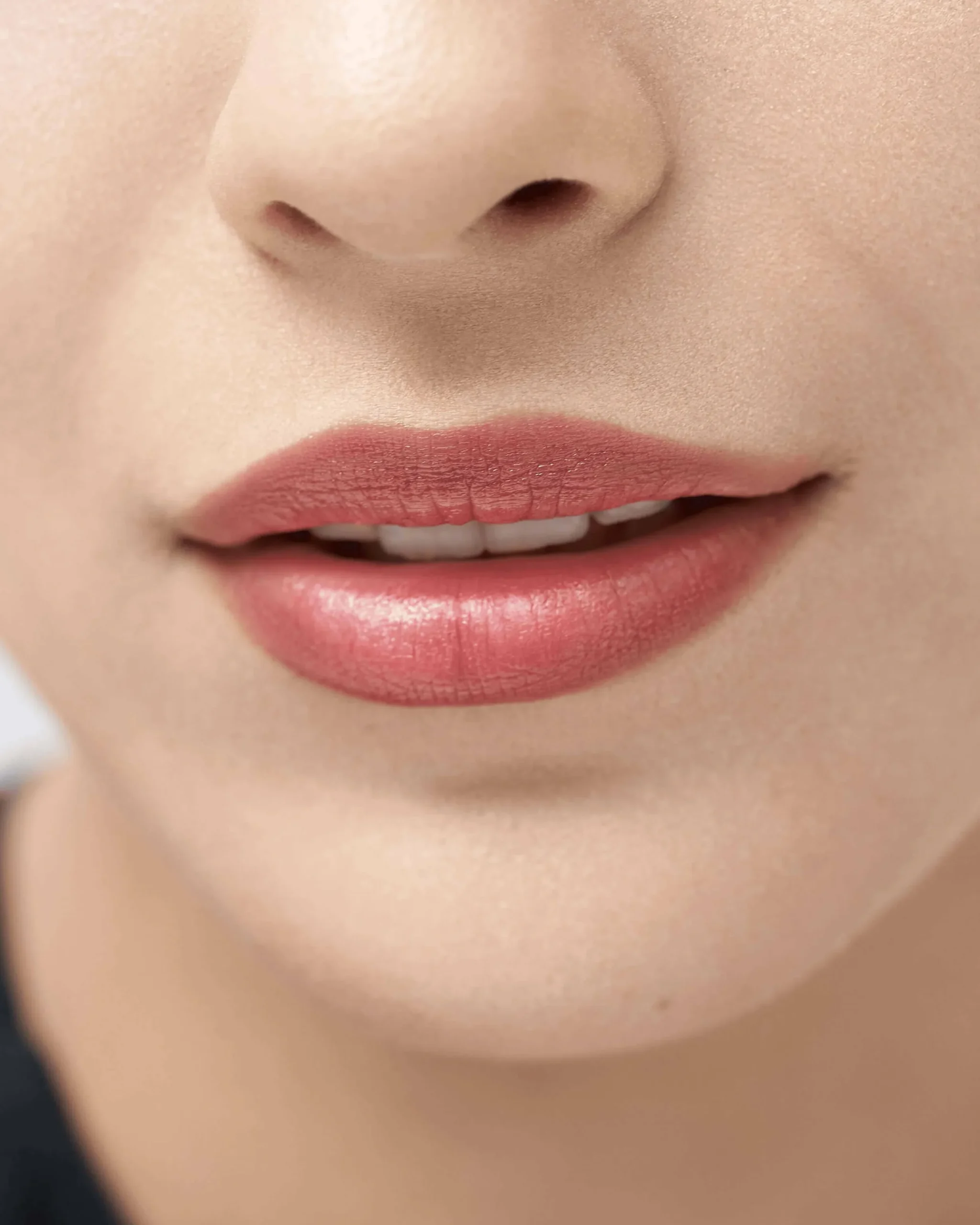 Barely There Sheer Hydrating Marula Oil Lipstick