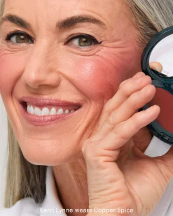 Blurring Pillow Blush