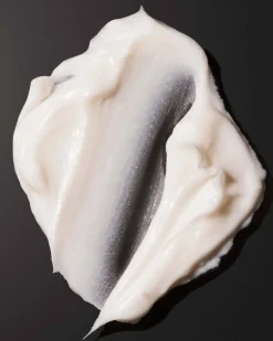BRALESS: The Cream