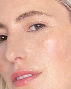 Brow Up Thickening Brow Balm