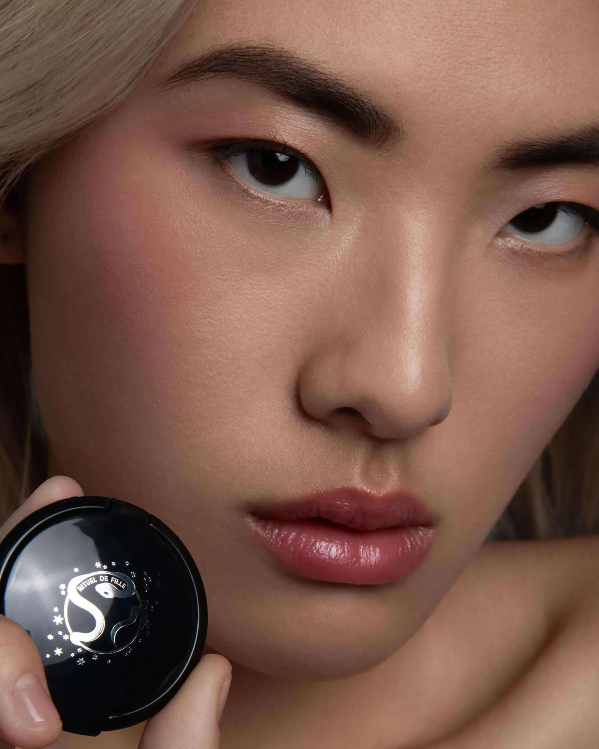 Color Nectar Pigment Balm