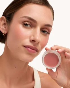 Colorblur Glow Balm