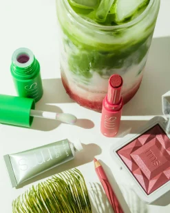Color Capsule: Strawberry Matcha