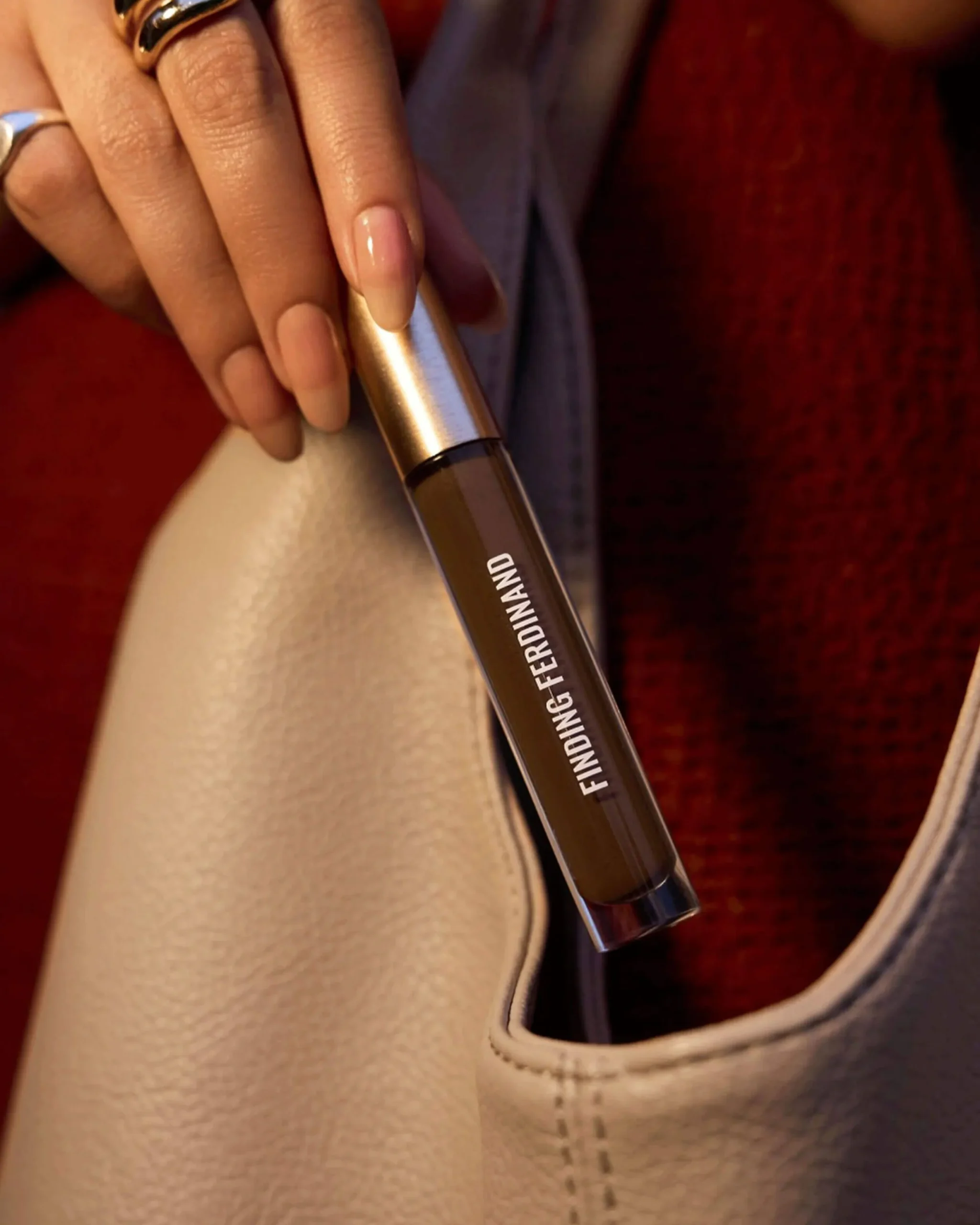 Delicate Gloss