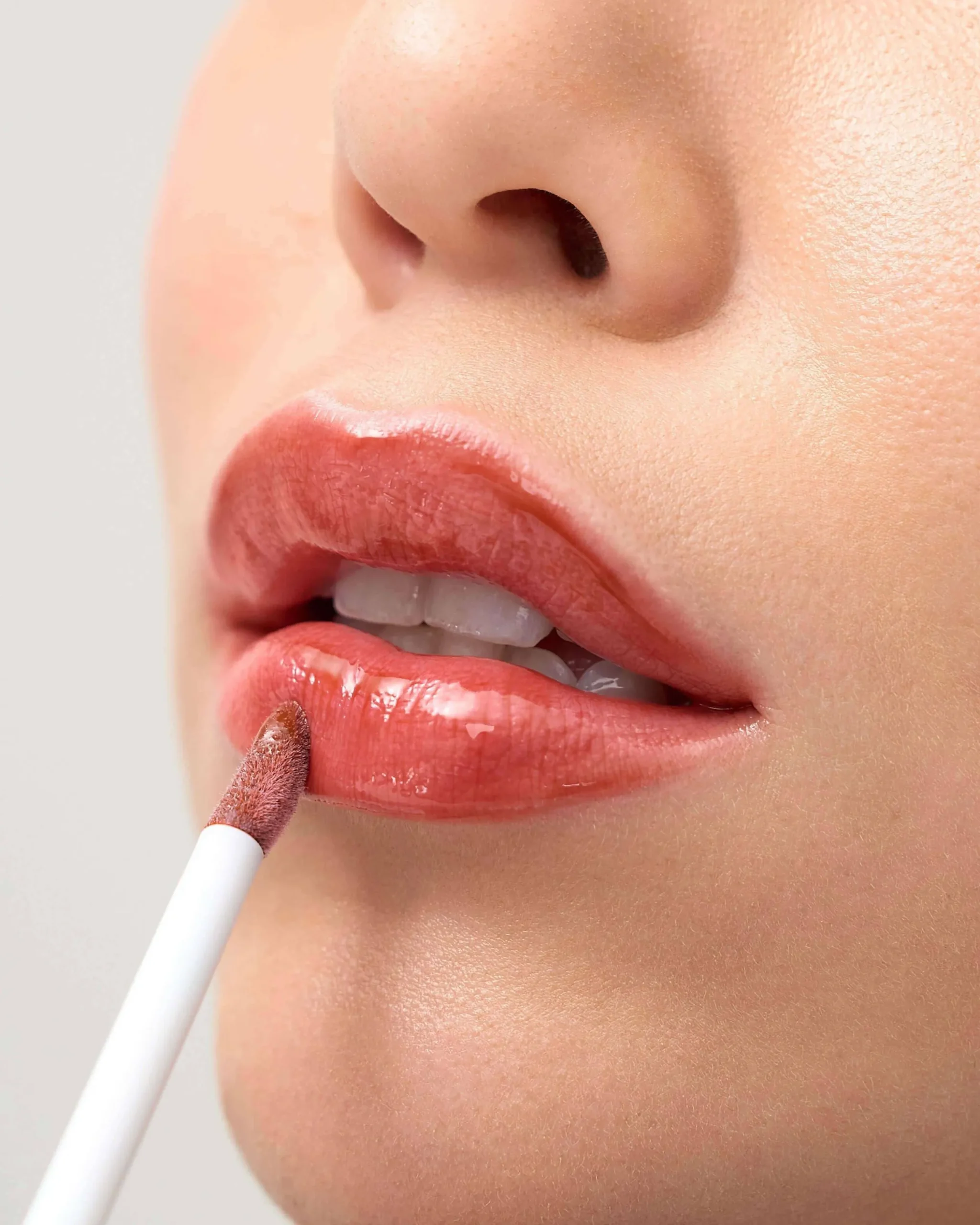 Delicate Gloss