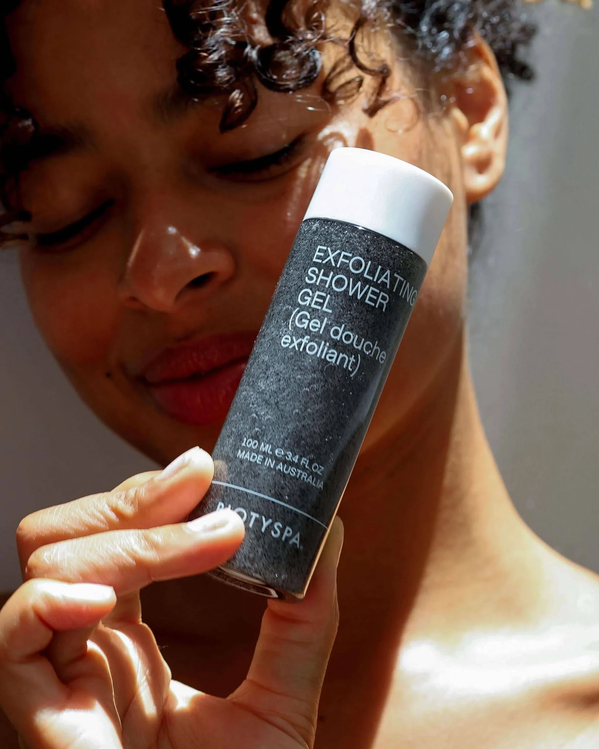 Exfoliating Shower Gel