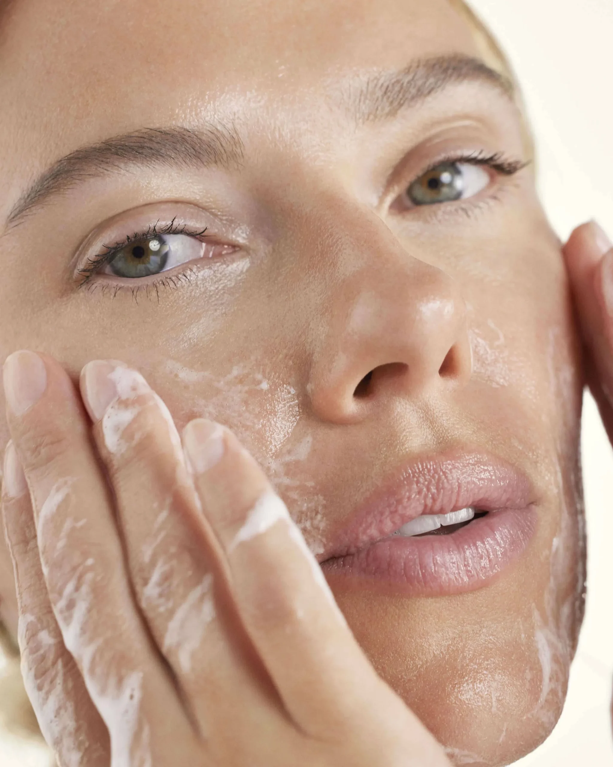 Gentle Micellar Antioxidant Cleanser