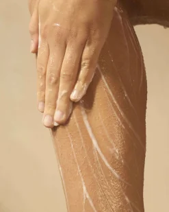 GENTLE GENIUS™ Barrier Care Wet Skin Moisturizer