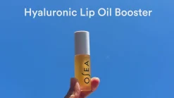 Hyaluronic Acid Lip Booster