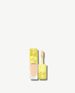 Mini Revealer Super Creamy + Brightening Concealer