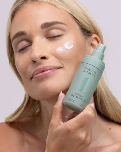 Moisturizing Bakuchiol + Glycolic Night Repair Treatment