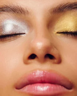MÍRAME Eyeshadow Palette