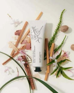 No.04 Bois de Balincourt Hand Cream