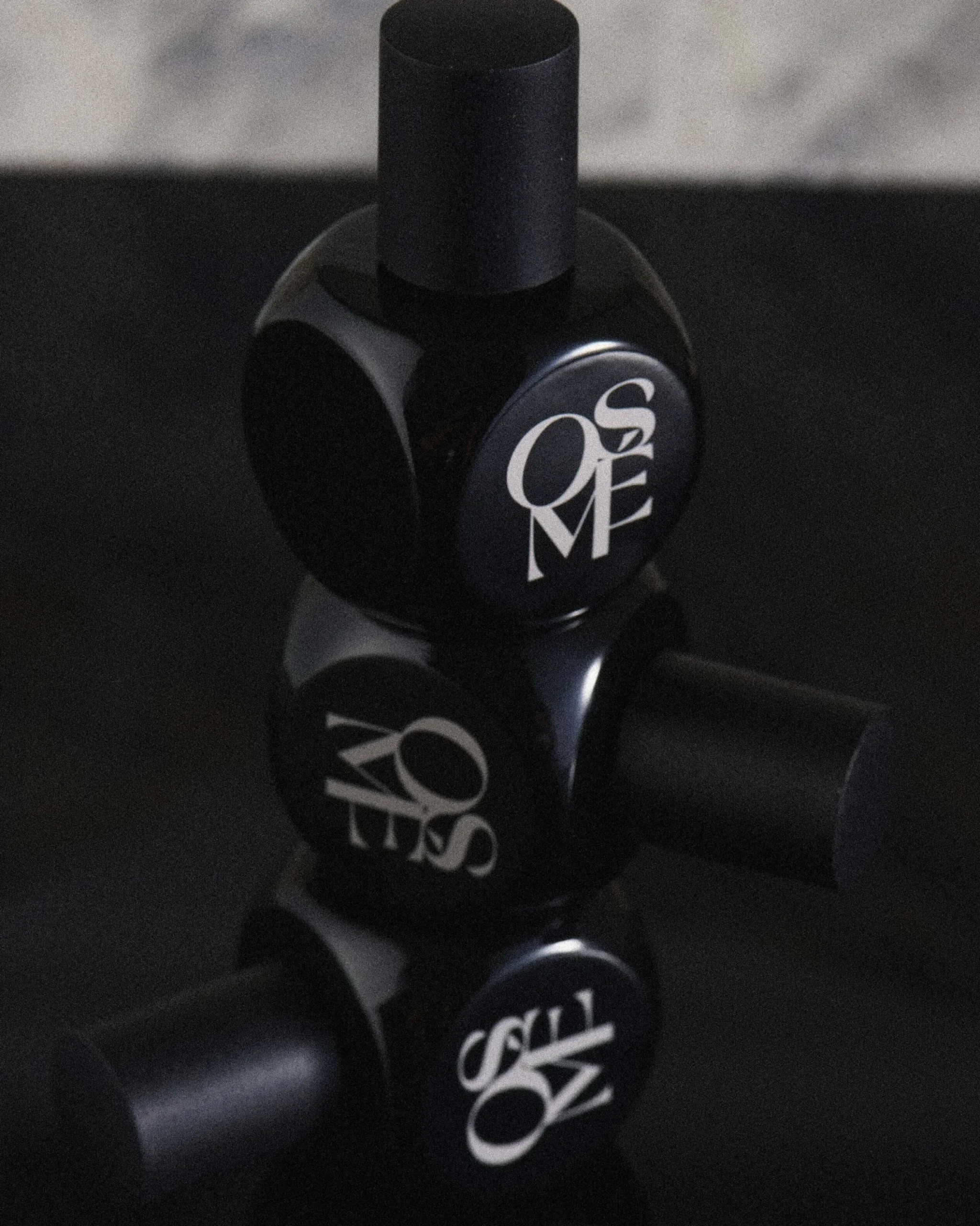 Obsidian Extrait de Parfum
