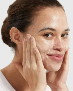 PHAZE Rebalance Clarifying Cleanser