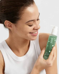 PHAZE Rebalance Clarifying Cleanser