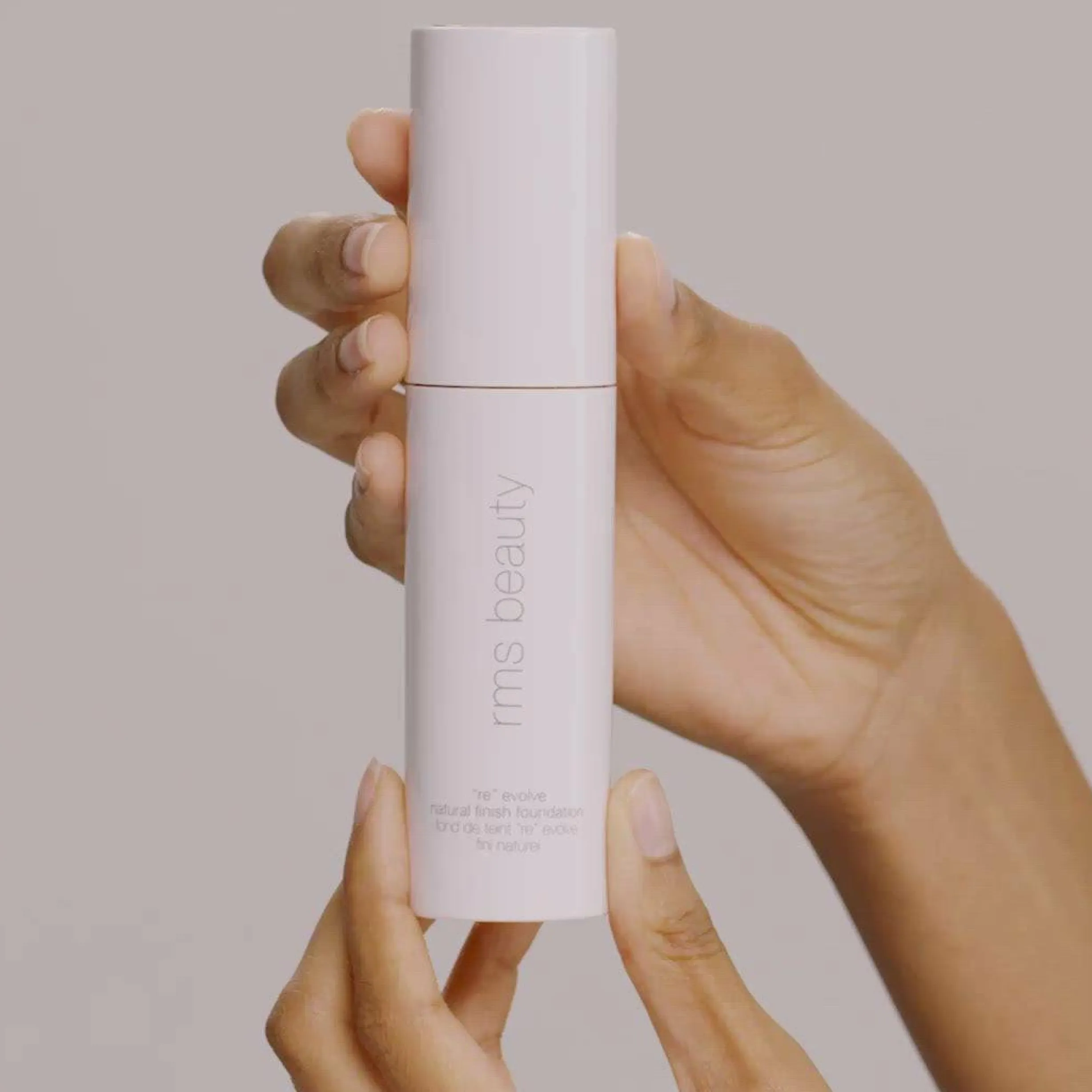 ReEvolve Natural Finish Foundation Refill