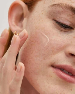 ReEvolve Radiance Locking Primer