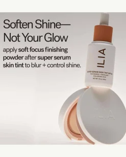 Soft Focus Finishing Powder with 12-Hour Shine Control