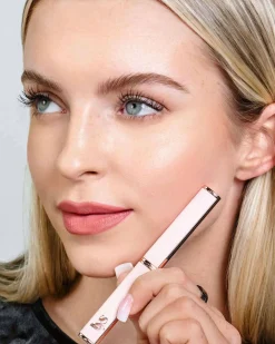 Speak Love Moisture Matte Lipstick