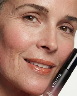 SPF 40 Nourishing Lip Serum