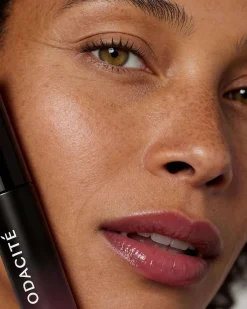 SPF 40 Nourishing Lip Serum