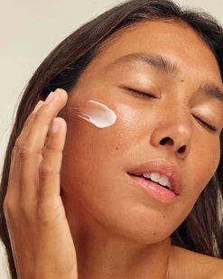 SPF30 Daily Moisturizing Face Sunscreen