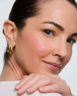 SuperSuede™ Radiant Talc-Free Baked Powder Blush