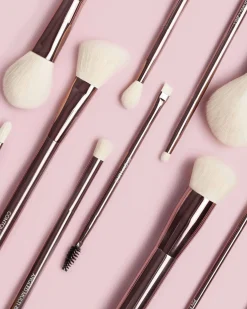 Sustainable Luxury Contour Brush