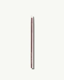Sustainable Luxury Line and Smudge Brush