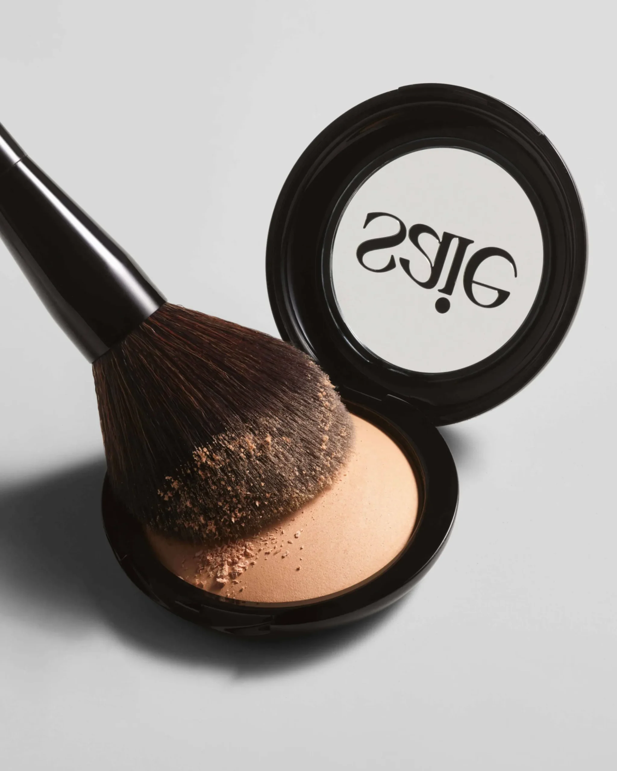 The All-Over Powder Brush