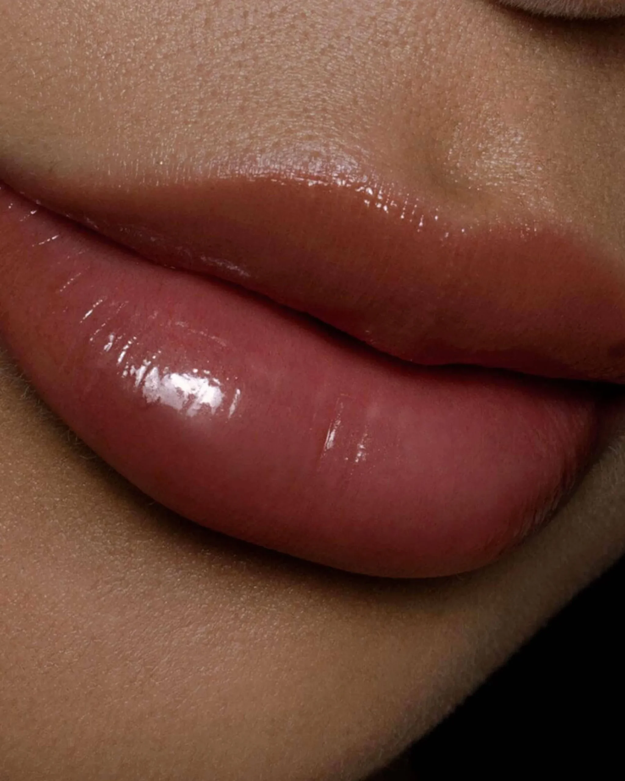 Thorn Bite Peptide Plump Crème Lip Oil